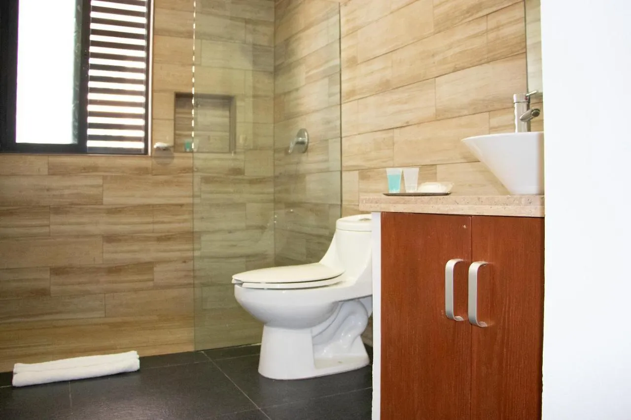 Sole Suites Playa del Carmen 2*,